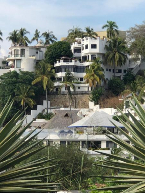 Hermosa casa con Alberca Marina Brisas Villa San Gabriel